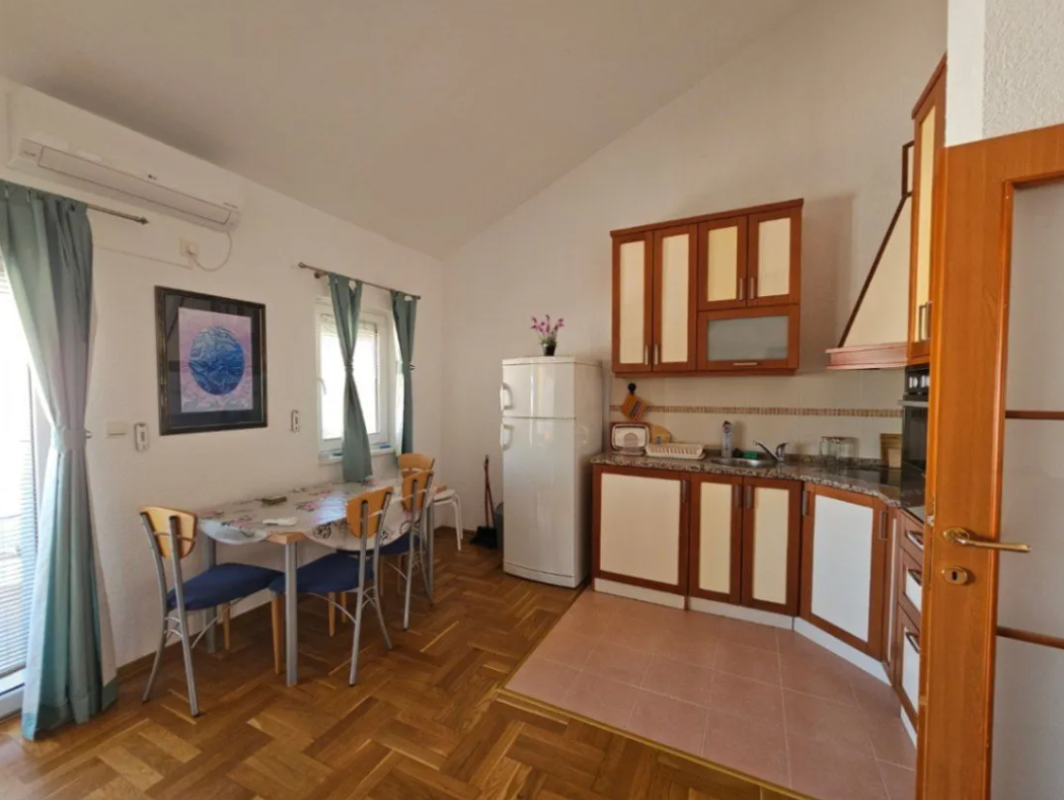 Квартира в Rafailovici, 38 m²