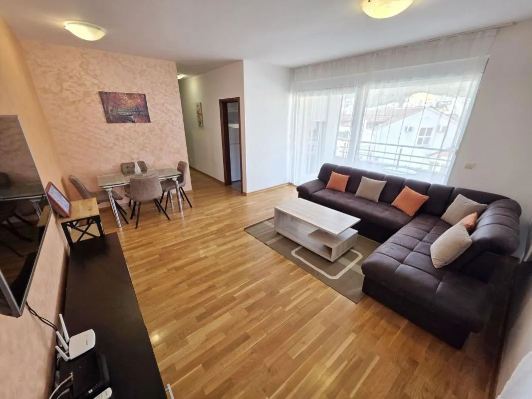 Apartment in Budva, 54 m²