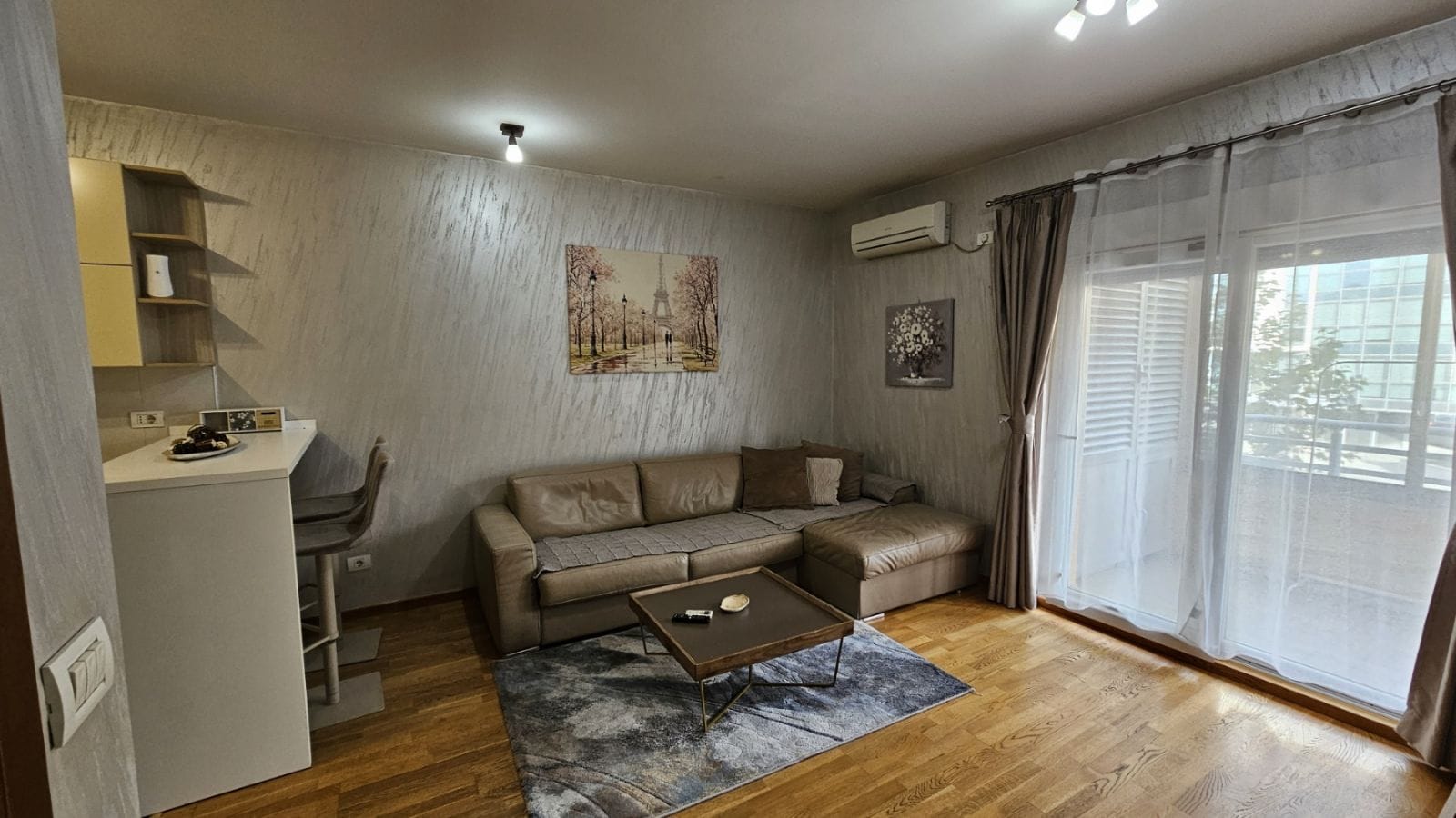 One Bedroom Apartment For Rent,51m2,City Kvart,Podgorica