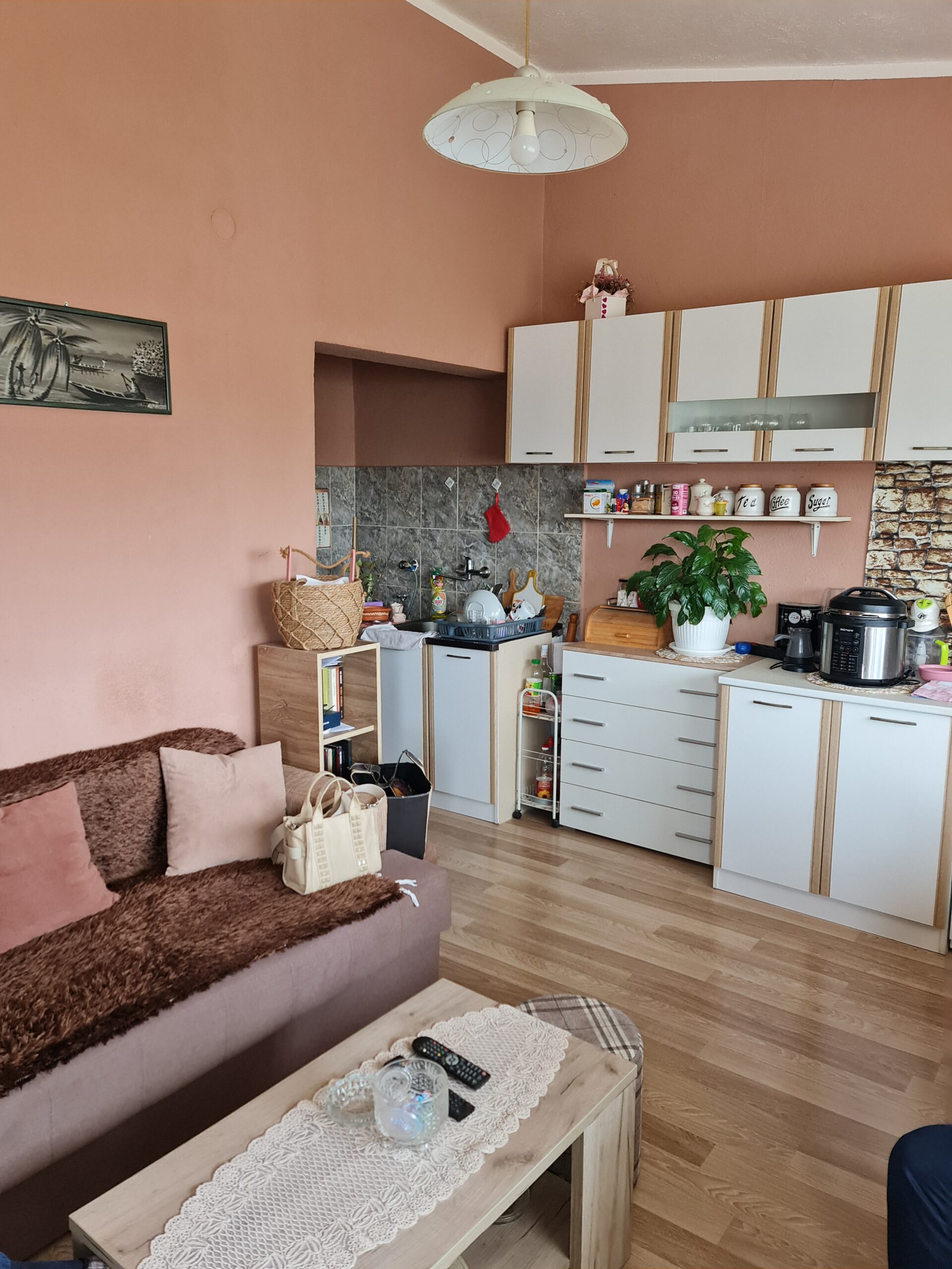 Prodajem Stan-Apartman, Bar, €75.000
