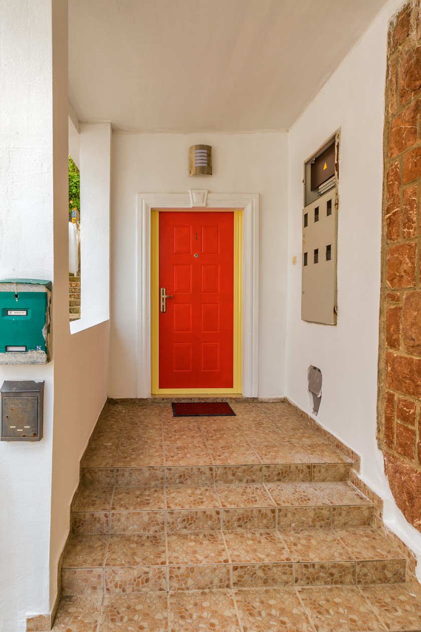 Apartment For Sale, Rafailovići