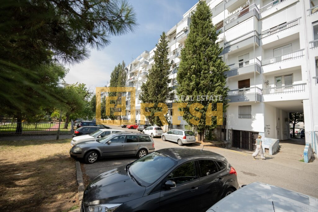 Dvosoban stan 72m2, Preko Morače, Prodaja