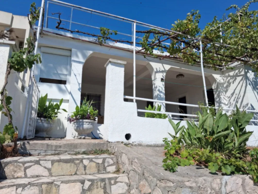 House in Bar, 114 m²