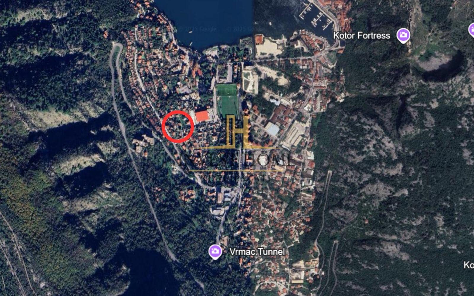 Plac, Kotor,1.100m2