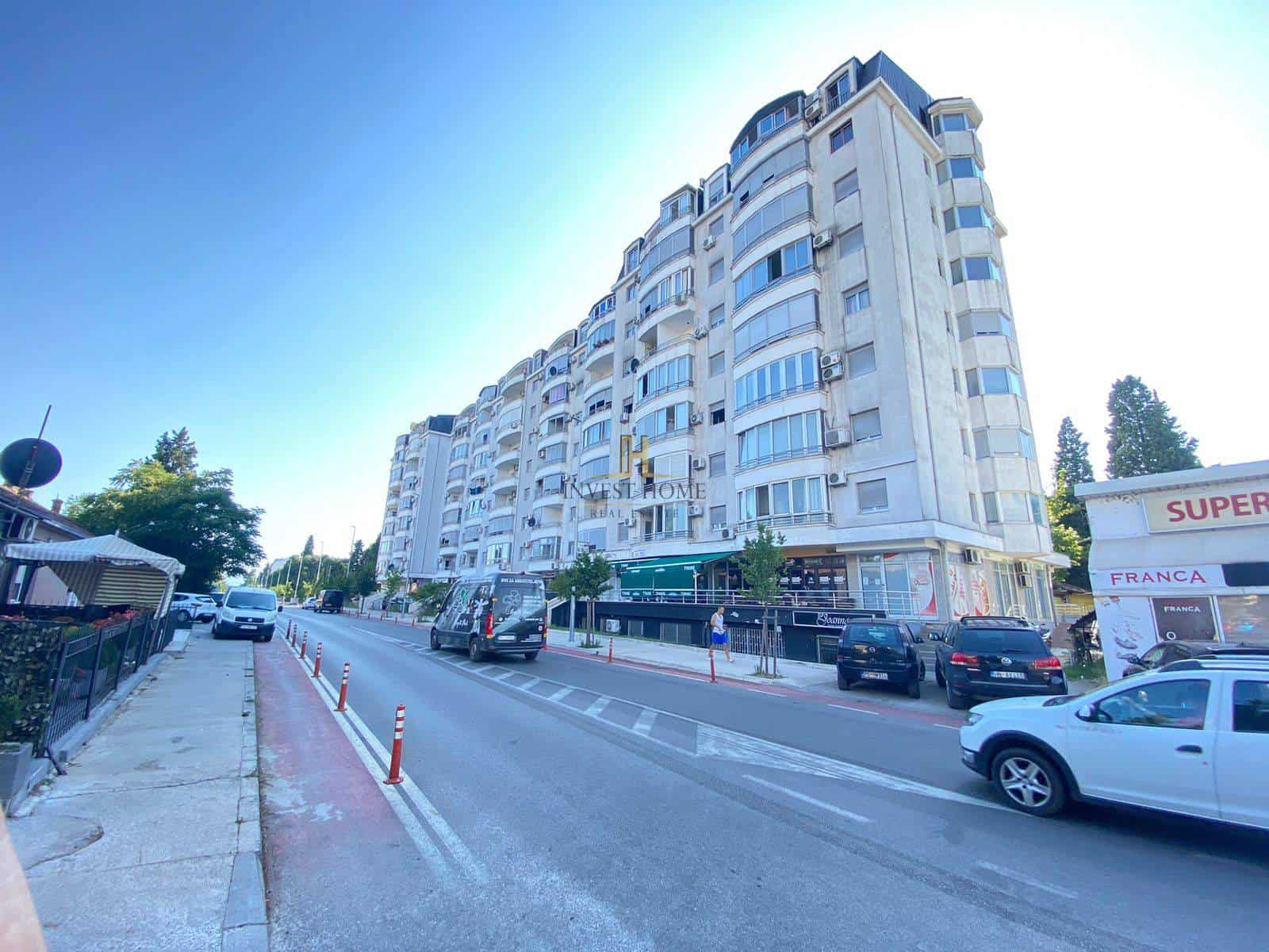 Poslovni prostor, Pobrežje, 24m2