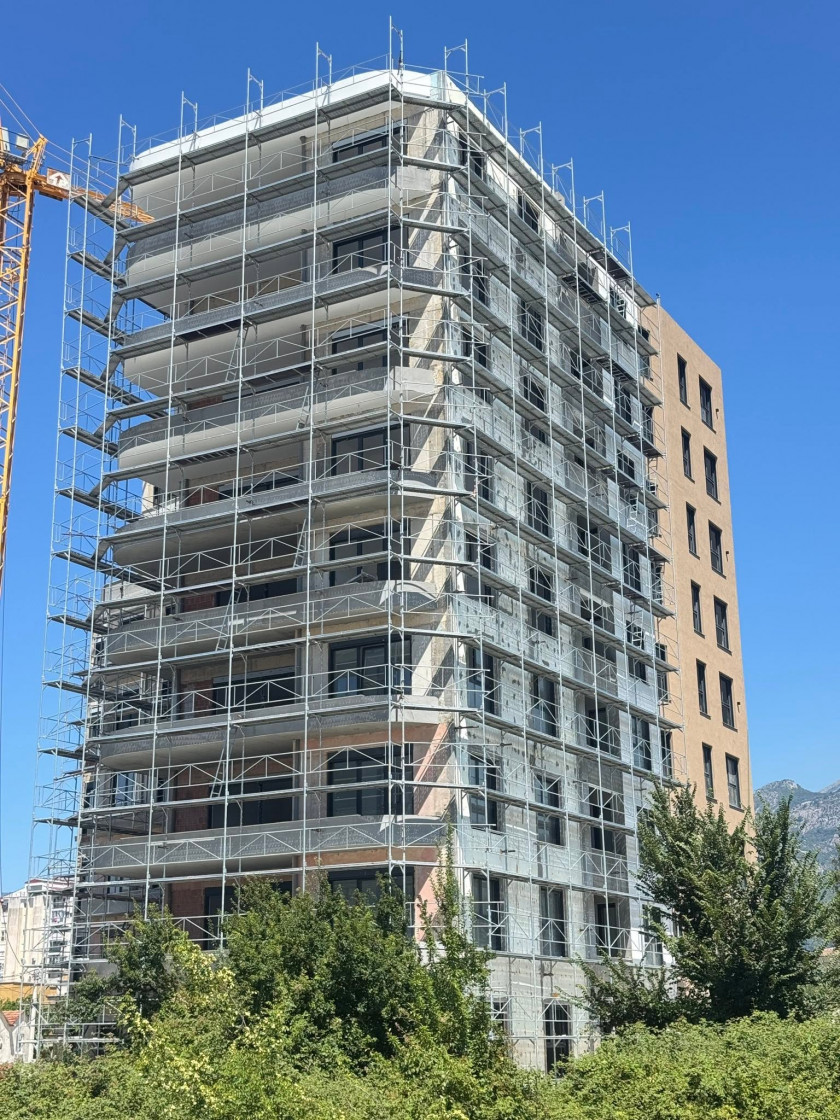 Prodajem Stan-Apartman, Bar