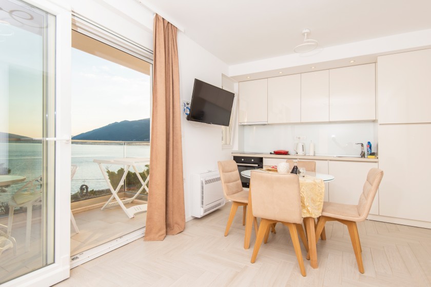 Apartment For Rent, Donja Lastva