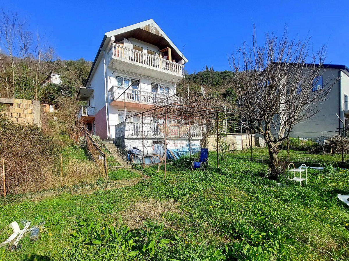 House for Sale, Herceg Novi — €250,000