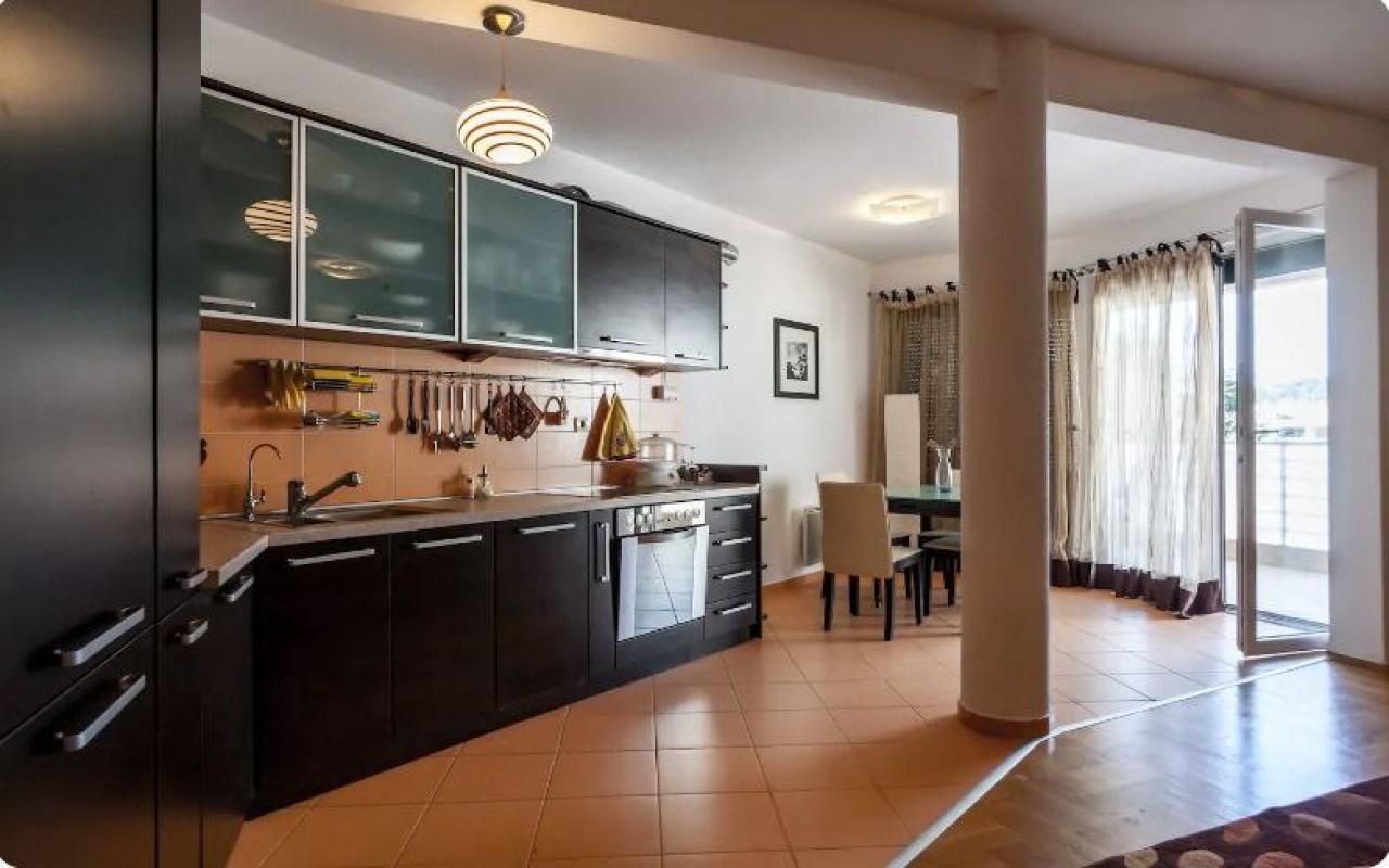 Apartment in Petrovac, 91 m²