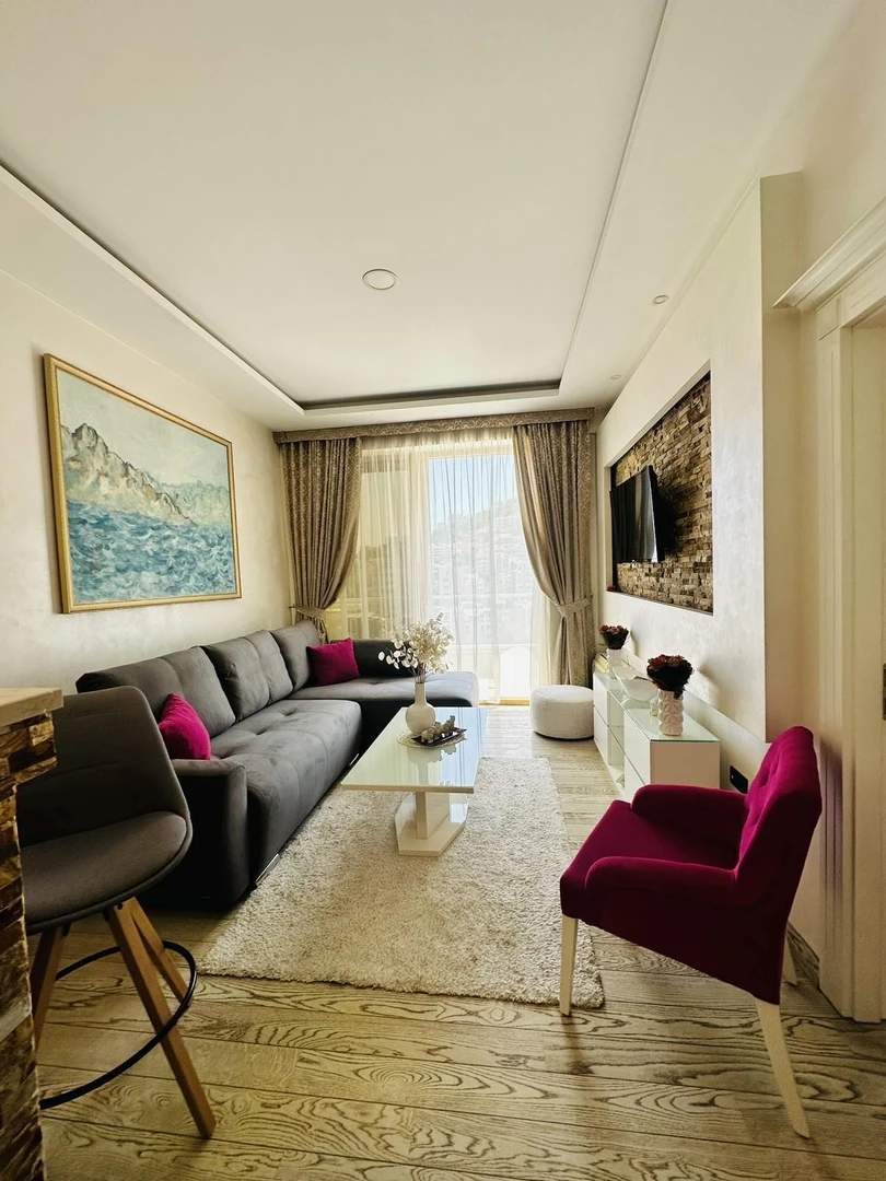 Apartment for Rent, Budva — €800