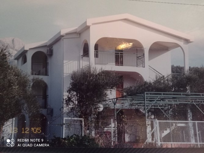 Prodajem Kuću, Bjeliši