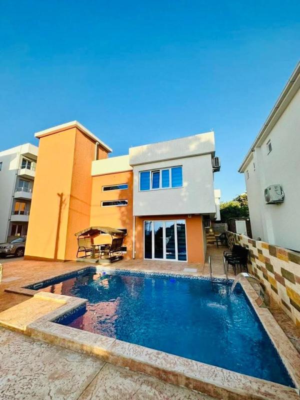 Дом в Dobra Voda, 170 m²