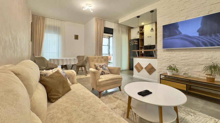 3-BR Furnished Apartment