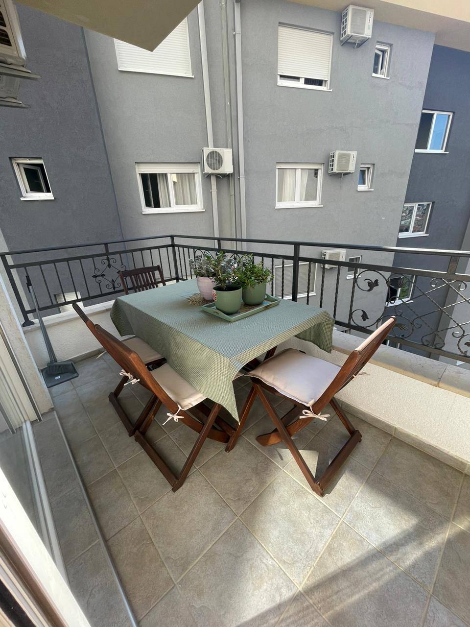 Квартира на продажу, Budva — €950