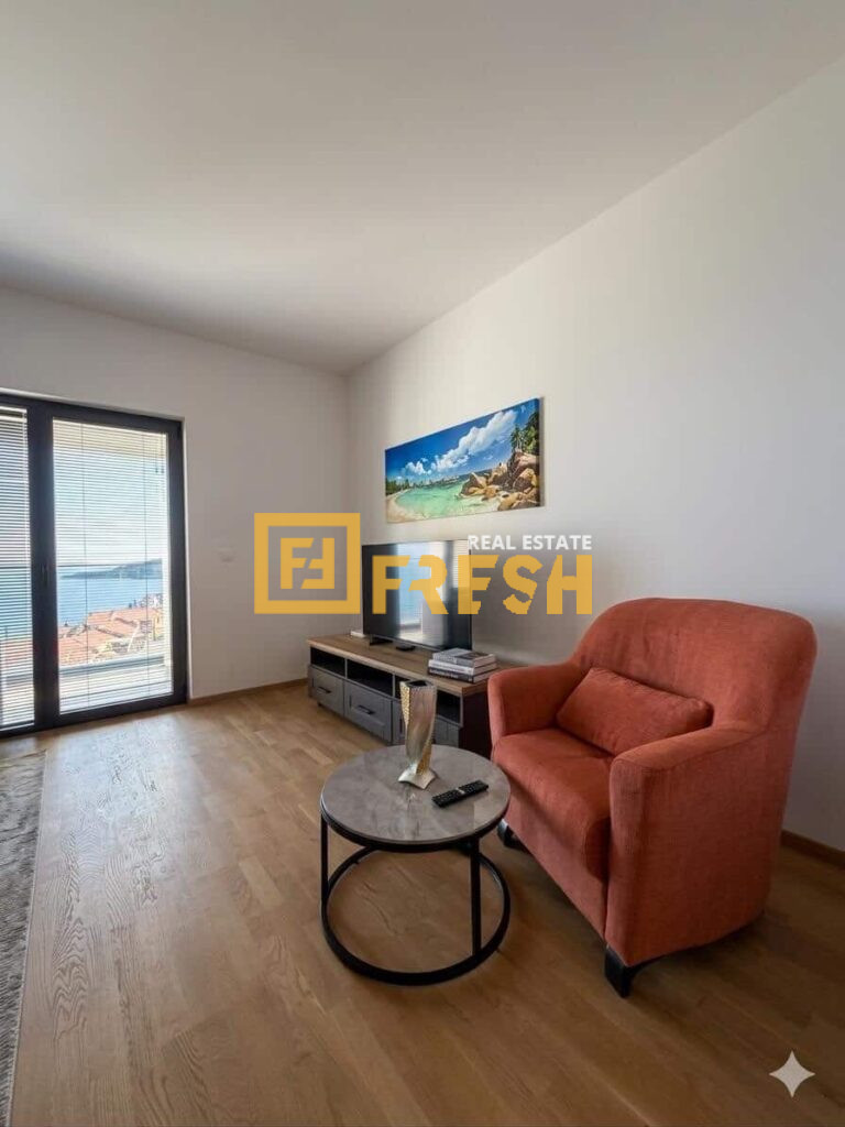 Dvosoban stan, 57m2, Bečići, Prodaja