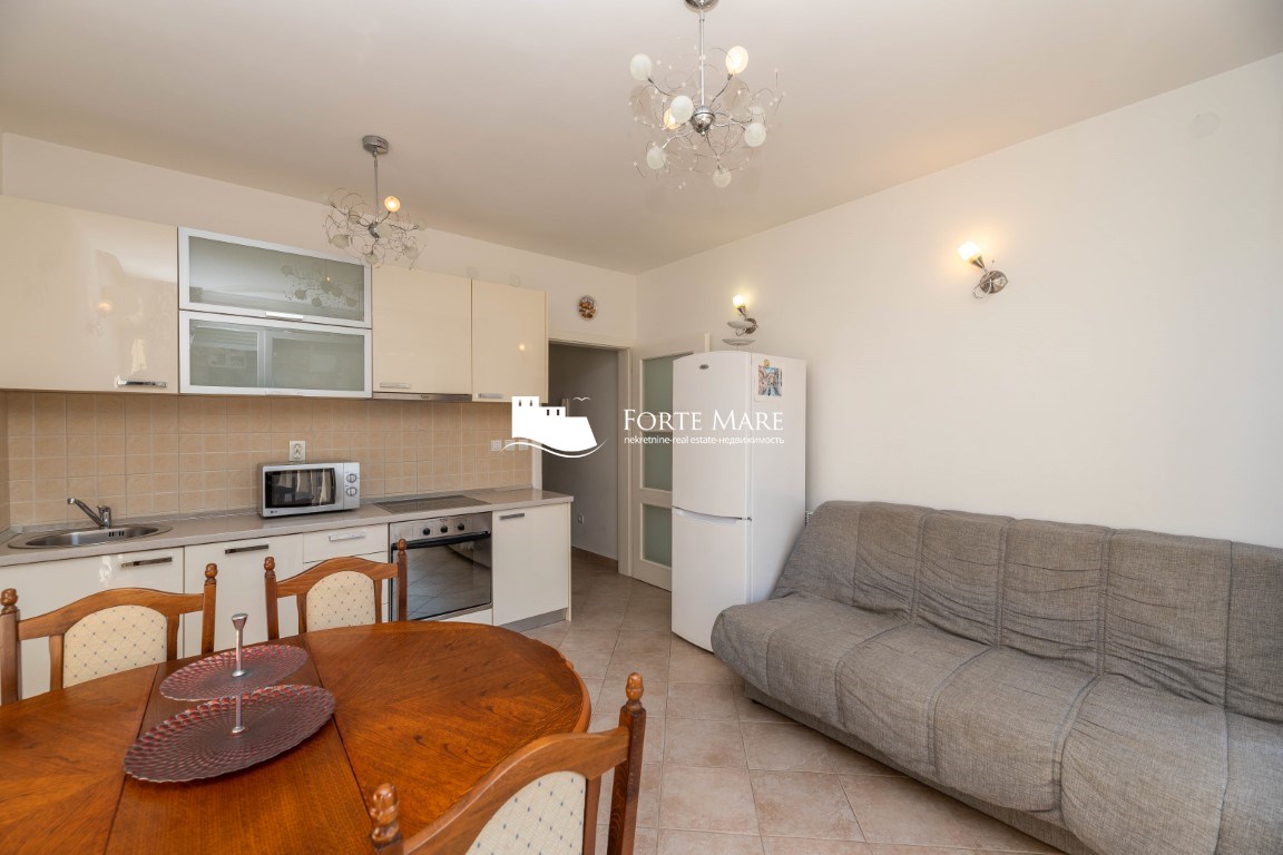 Iznajmljujem Stan-Apartman, Đenovići, Herceg Novi