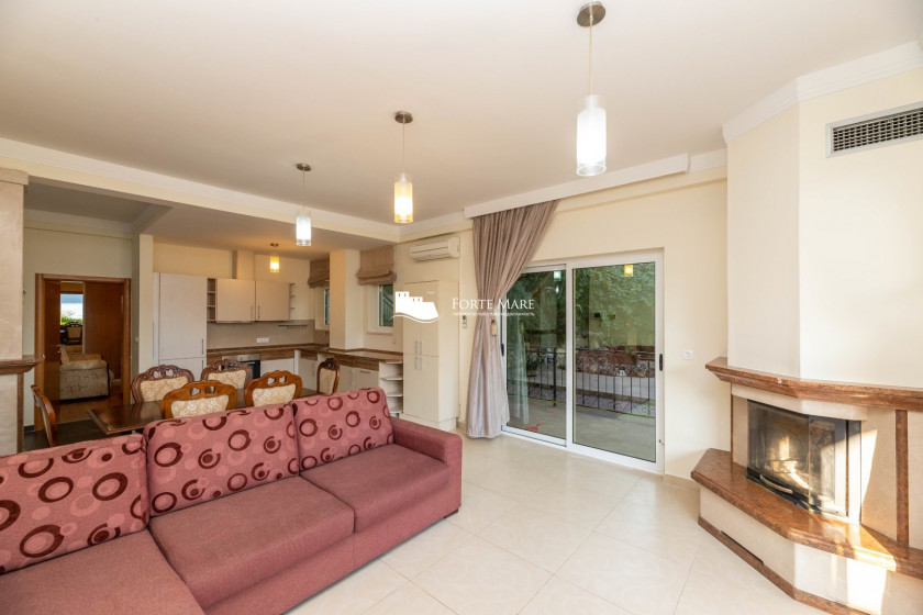 Prodajem Stan-Apartman, Đenovići, Herceg Novi