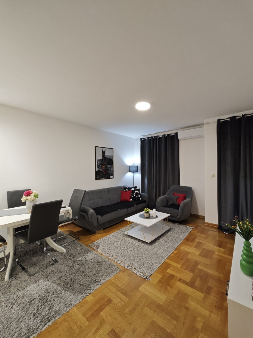 Rent a stan Podgorica