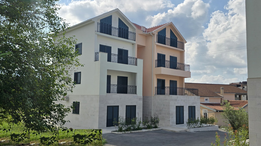Apartment For Sale, Dumidran