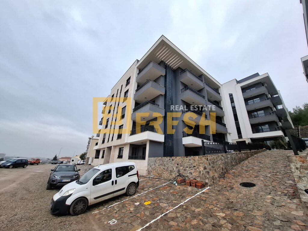 Prodajem Stan-Apartman, Gorica C