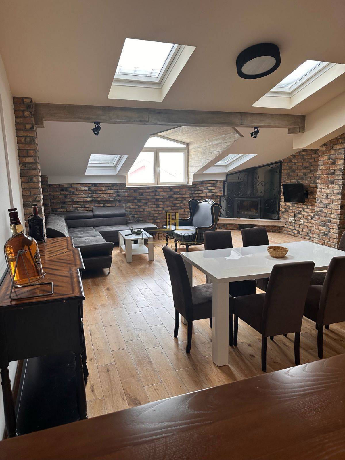 Trosoban stan, Zabjelo, 126m2