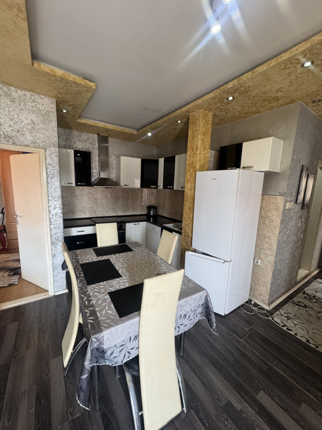 Iznajmljujem Stan-Apartman 52m2, Stari Aerodrom