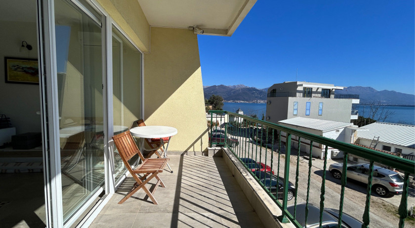 One bedroom apartment in a club complex with a swimming pool, Herceg Novi