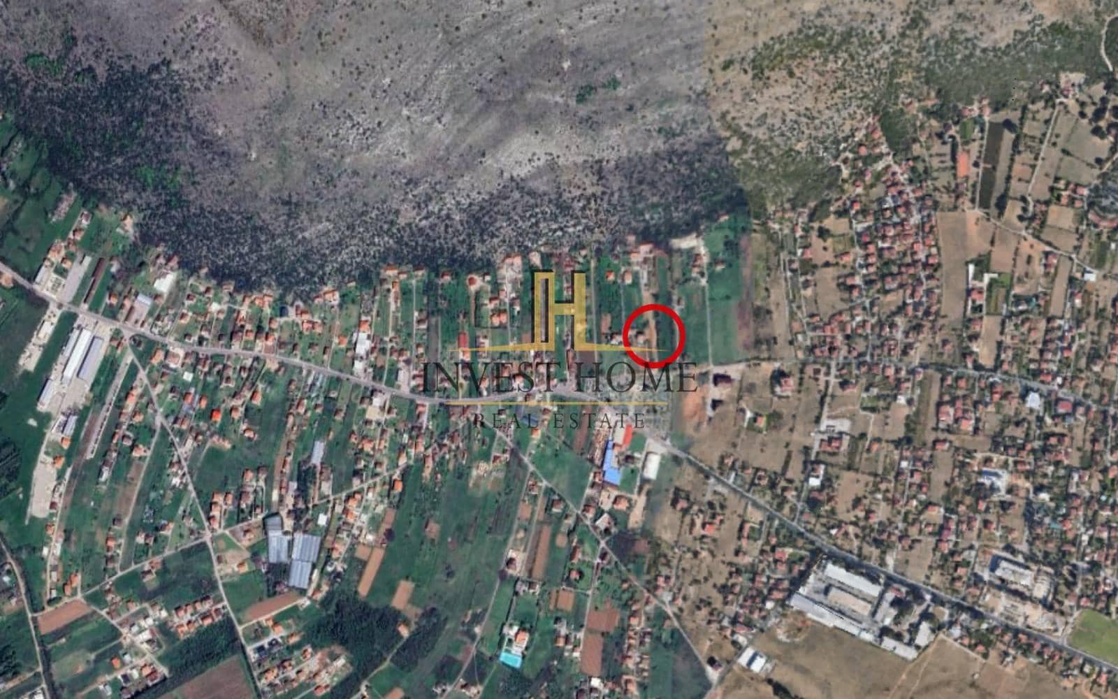 Plac, Tološi, 942m2