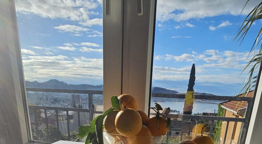 Two bedroom apartment, Bar