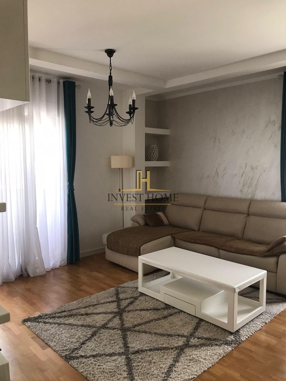 Dvosoban stan, Cetinje, 63m2