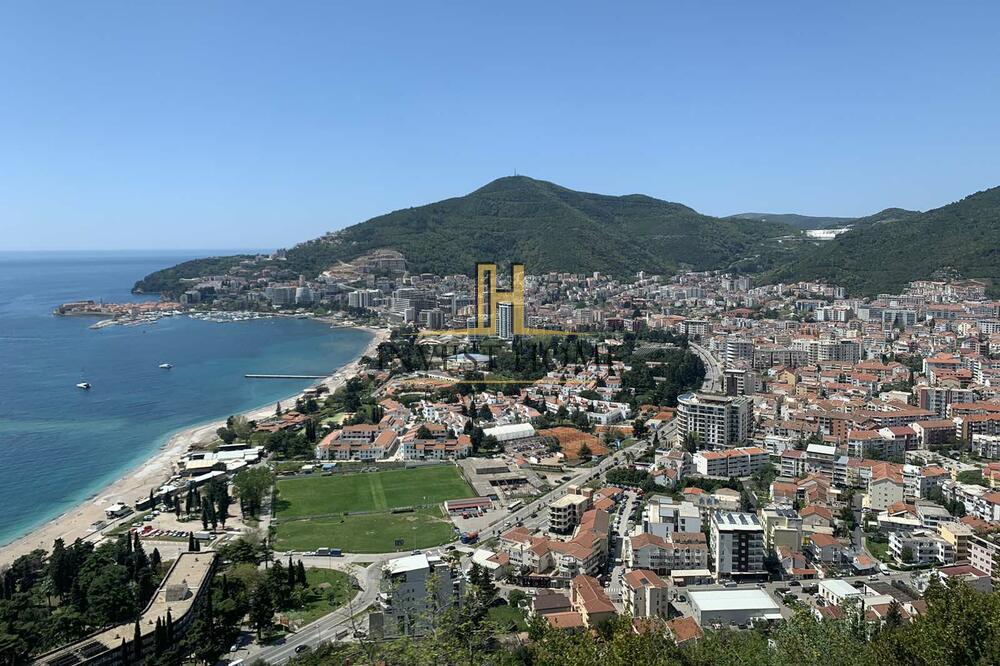 Vila, Markovići, 350m2