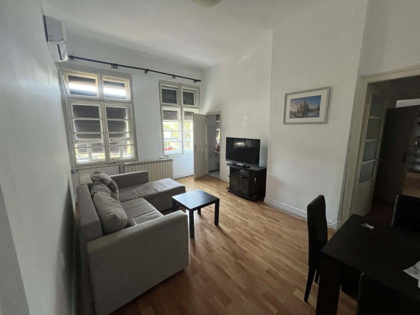 Iznajmljujem Stan-Apartman 61m2, Preko Morače