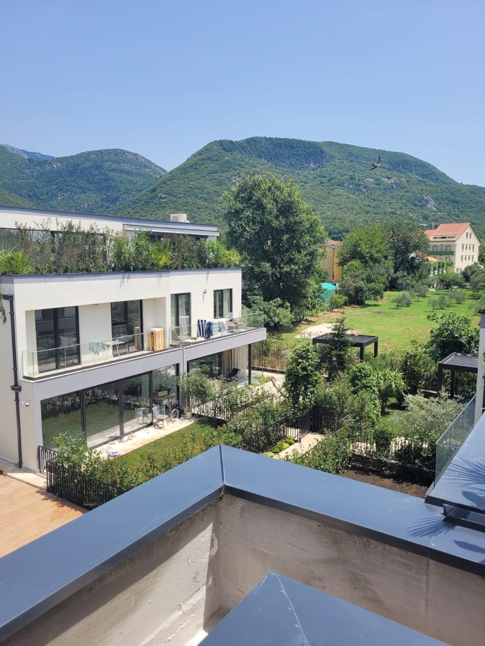 House for Rent, Kotor — €2,000