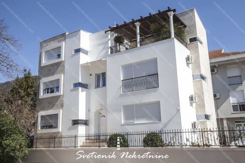 Apartment for sale, Tivat