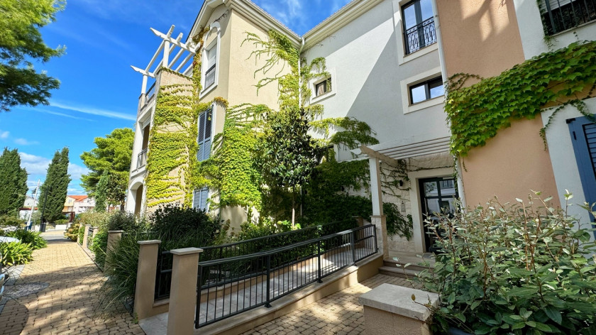 Apartment For Sale, Radovići