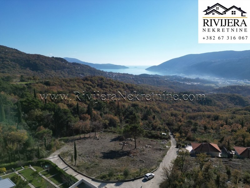 Sale of several urban plots with sea view Mojdez Herceg Novi