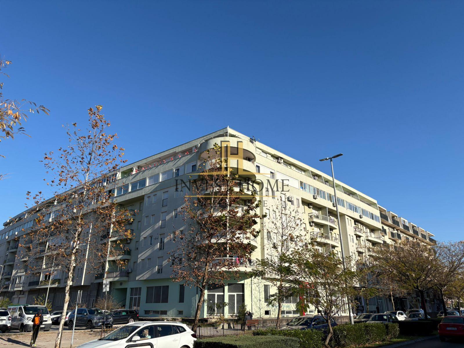 Dvosoban stan, Stari Aerodrom, 73m2