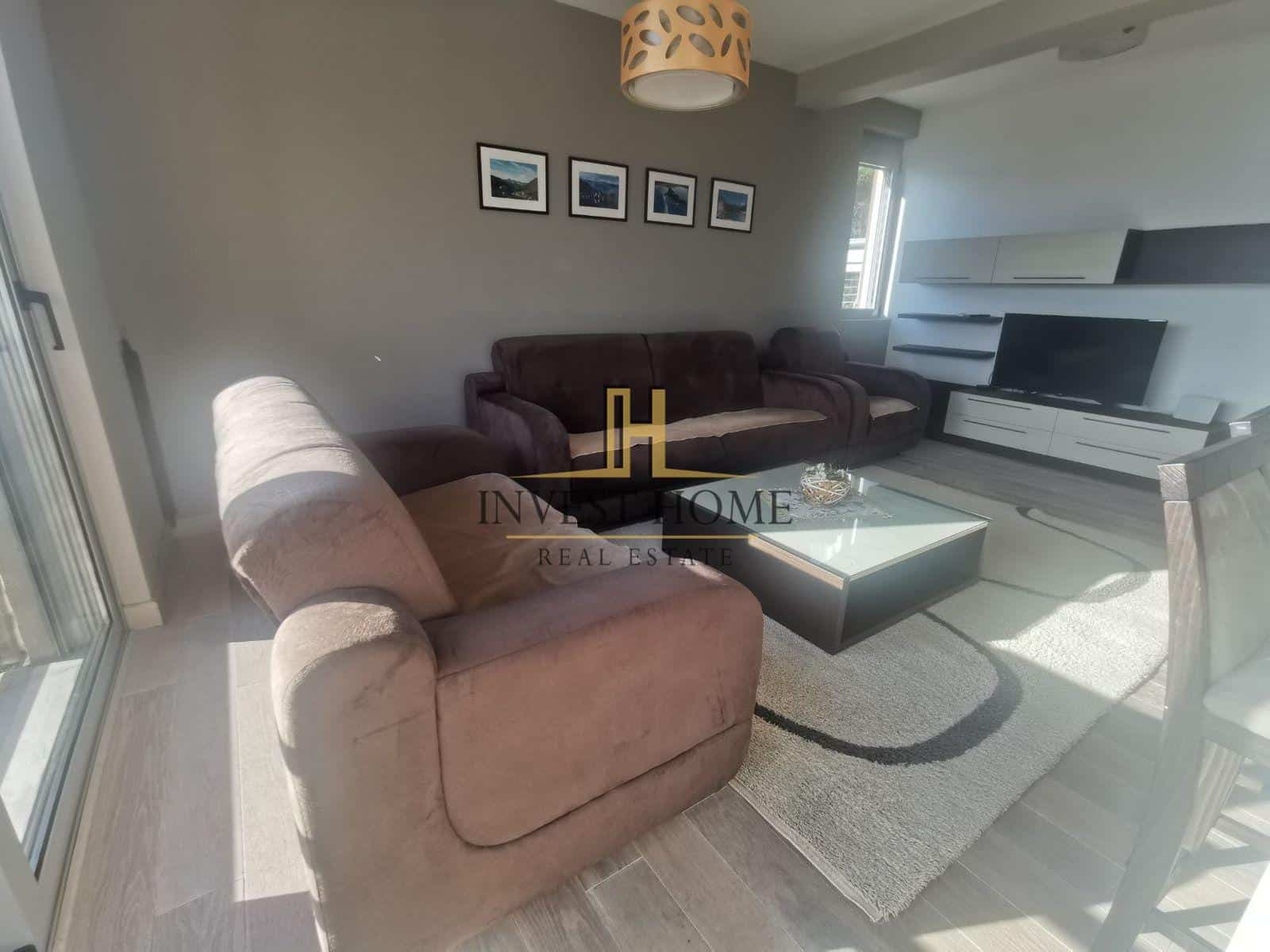 Trosoban duplex stan, Opatovo, 125m2