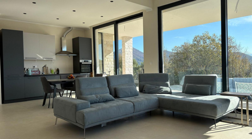 Villa in the Oliva Village complex, Herceg Novi