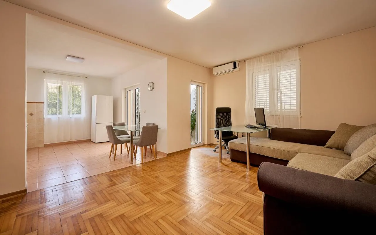 Apartment in Budva, 62 m²