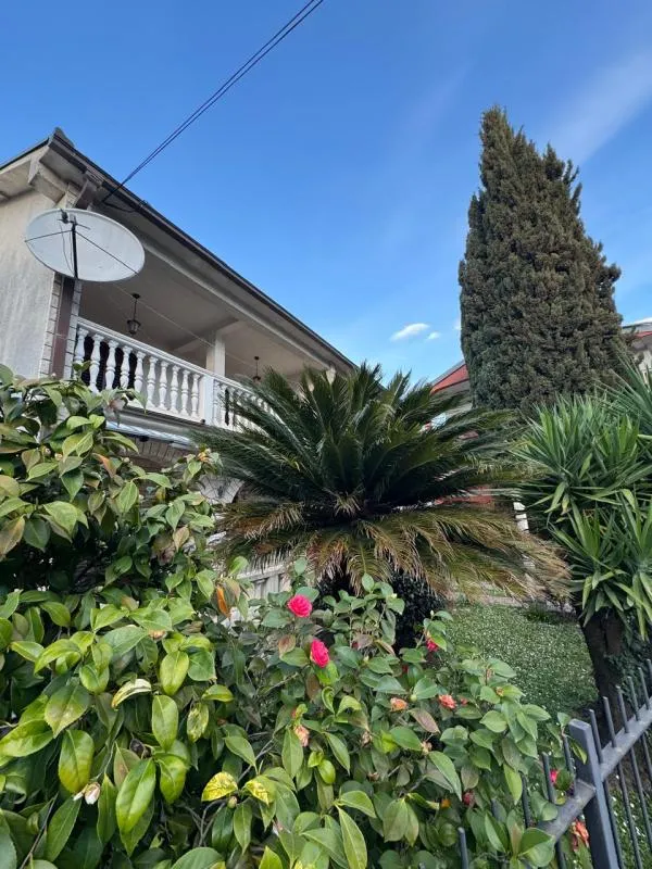 House in Igalo, 250 m²