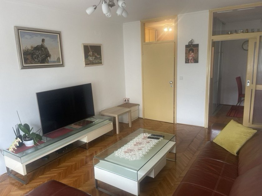 Apartment For Sale, Bar Centar