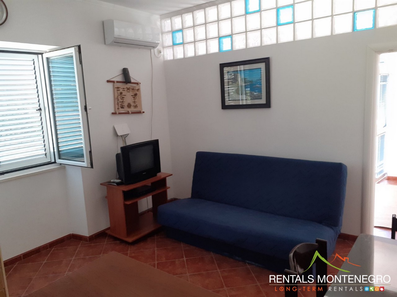 Iznajmljujem Stan-Apartman, Đenovići