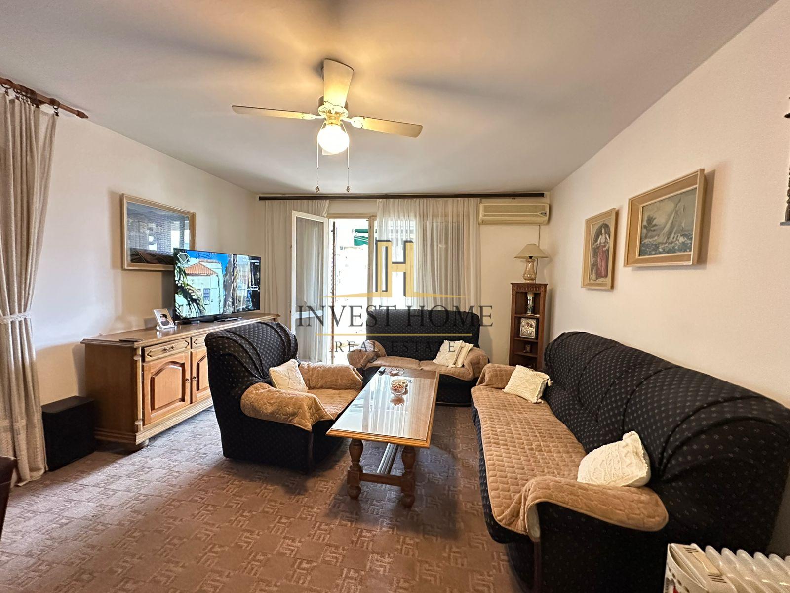 Dvosoban stan, Kotor, 62m2