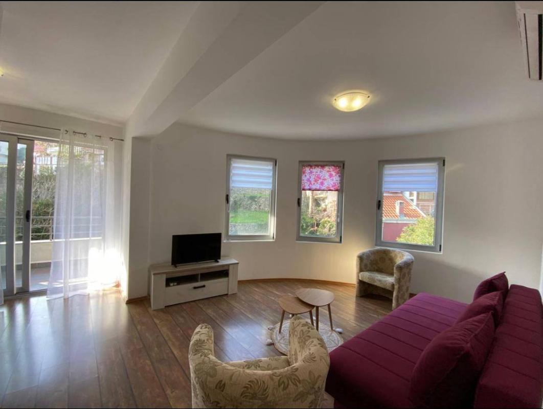 Квартира в Becici, 49 m²