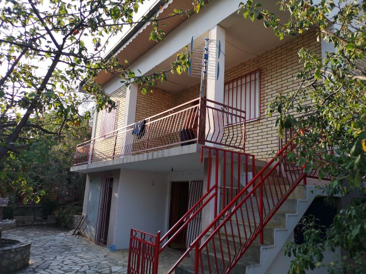 House For Sale, Dobra Voda