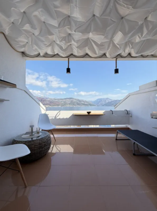 Apartment in Krasici, 52 m²