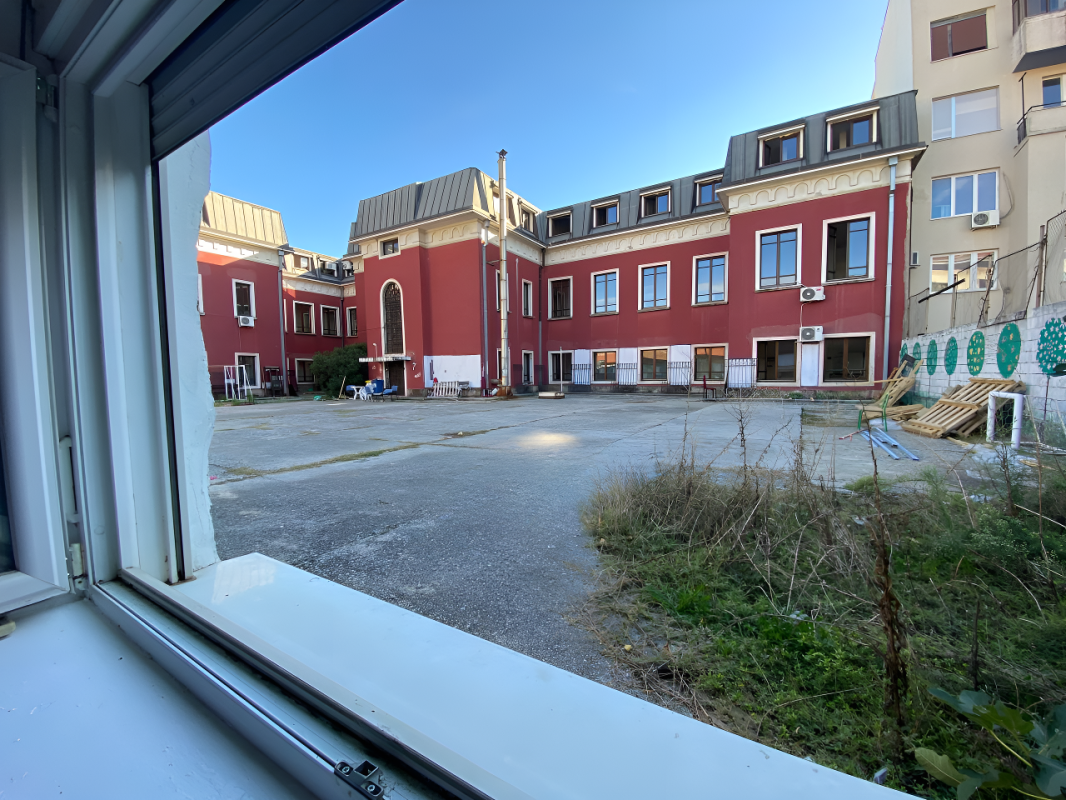 Commercial property in Podgorica, 27 m²