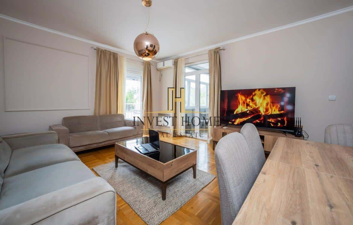 Dvosoban stan, Gruda, 70m2