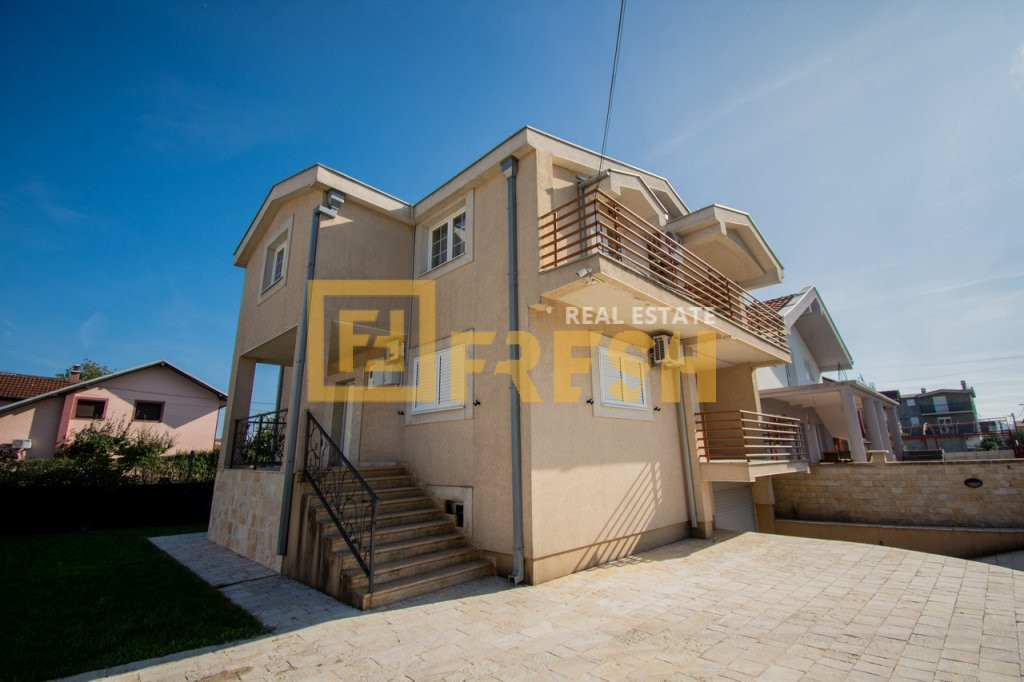 Lux house, 320m2, Gornja Gorica, for rent
